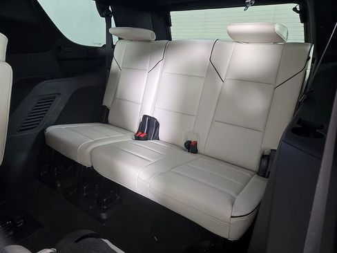 Used 2024 Cadillac Escalade Sport w/ Touring Package AWD/4WD image 12