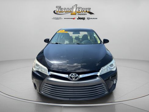 Used 2016 Toyota Camry LE FWD image 3