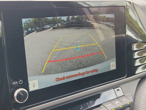 Used 2026 Toyota Camry SE FWD image 25