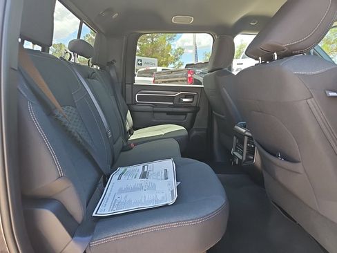 New 2026 RAM 2500 Big Horn AWD/4WD image 27