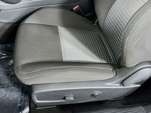 Certified 2023 Dodge Challenger GT w/ Blacktop Package image 30