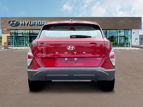 New 2026 Hyundai Kona SE image 6