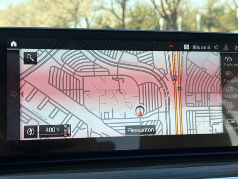 Used 2023 BMW 530i w/ Premium Package image 25