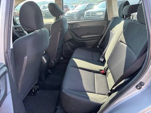 Used 2018 Subaru Forester 2.5i w/ Alloy Wheel Package AWD/4WD image 11