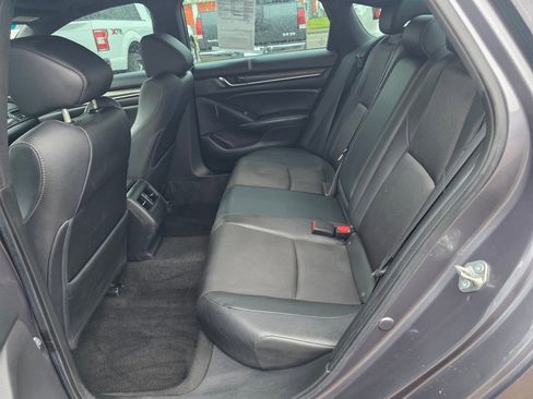 Used 2020 Honda Accord Sport image 9
