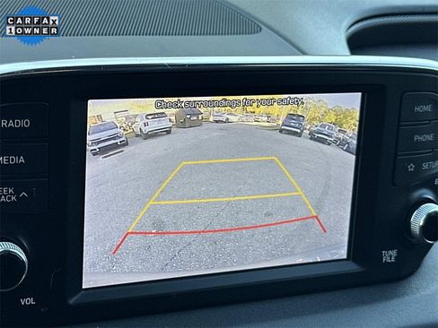 Used 2020 Hyundai Santa Fe SEL w/ Convenience + Premium Package image 9