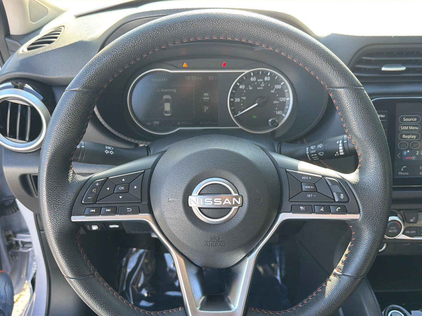 Used 2025 Nissan Versa SR FWD image 18