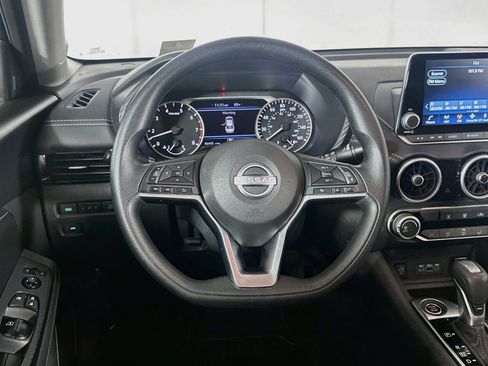 Used 2024 Nissan Sentra SV FWD image 18