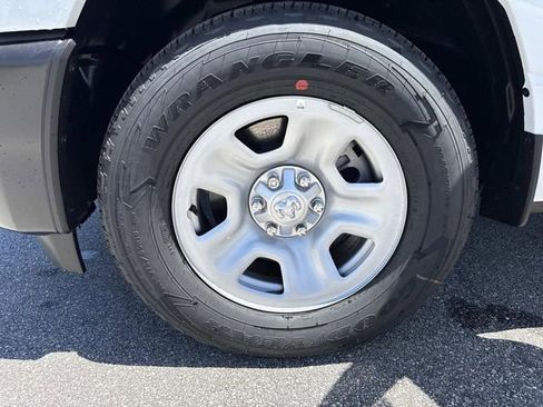 New 2026 RAM 1500 Tradesman image 30