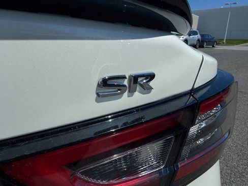 Certified 2023 Nissan Maxima SR w/ Sport Mat Group FWD image 8