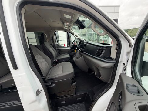 Used 2024 Ford Transit 350 XLT image 27