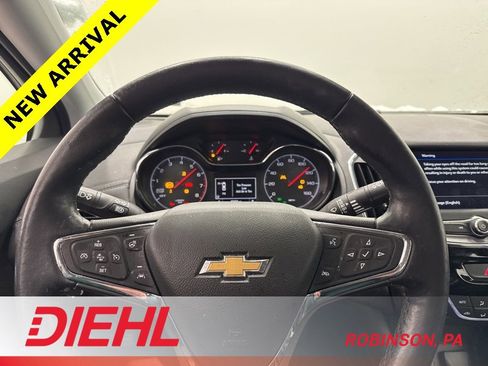 Used 2019 Chevrolet Cruze Premier w/ Driver Confidence II Package image 20
