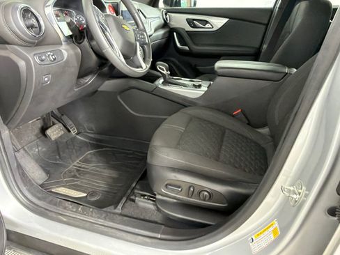Used 2021 Chevrolet Blazer LT w/ Redline Edition FWD image 9
