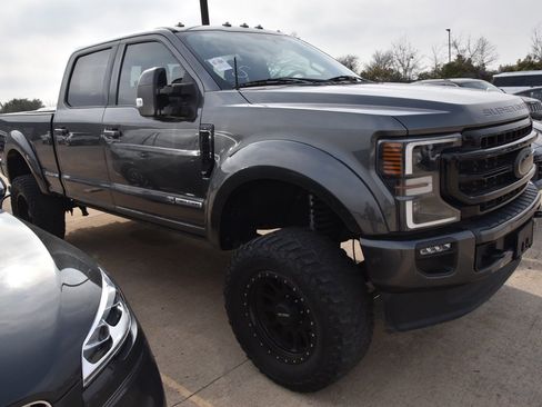 Used 2020 Ford F250 Lariat image 5