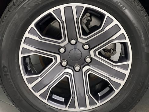 Used 2024 Jeep Wagoneer Series II w/ Flexible Seating Group image 73