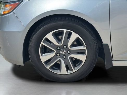 Used 2016 Honda Odyssey Touring image 32