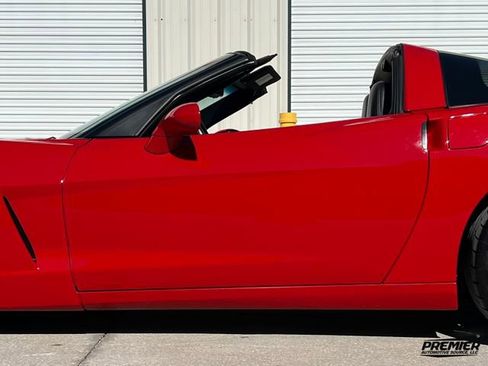 Used 2009 Chevrolet Corvette Coupe w/ Z51 Performance Package image 26