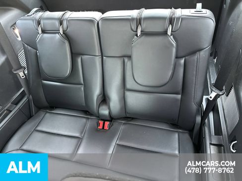 Used 2023 Ford Explorer XLT w/ Equipment Group 202A RWD image 24