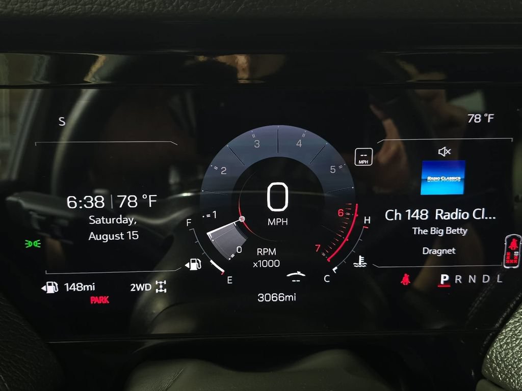 Used 2026 GMC Yukon XL Denali AWD/4WD image 15