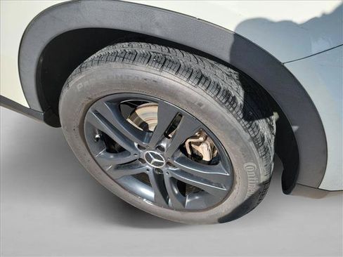Used 2017 Mercedes-Benz GLA 250 image 12