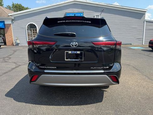Used 2022 Toyota Highlander Platinum AWD/4WD image 5