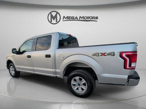 Used 2015 Ford F150 XLT image 4