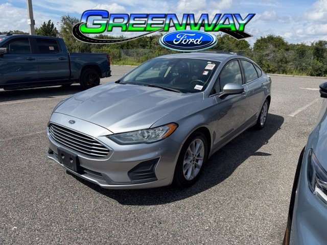 Used 2020 Ford Fusion SE FWD image 1