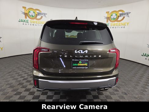 Used 2025 Kia Telluride S FWD image 7