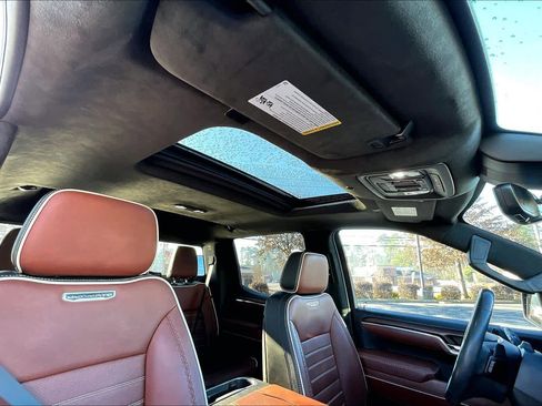 Used 2023 GMC Sierra 1500 Denali Ultimate image 13