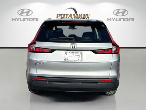 Used 2024 Honda CR-V LX image 6