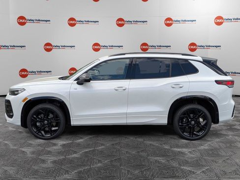 New 2026 Volkswagen Tiguan SE R-Line AWD/4WD image 8
