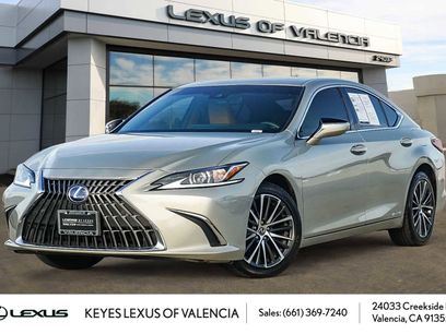 Certified 2022 Lexus ES 300h w/ Premium Package