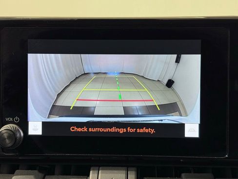 Certified 2025 Toyota RAV4 LE image 27