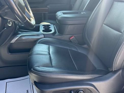 Certified 2022 Chevrolet Silverado 1500 High Country w/ Technology Package AWD/4WD image 18