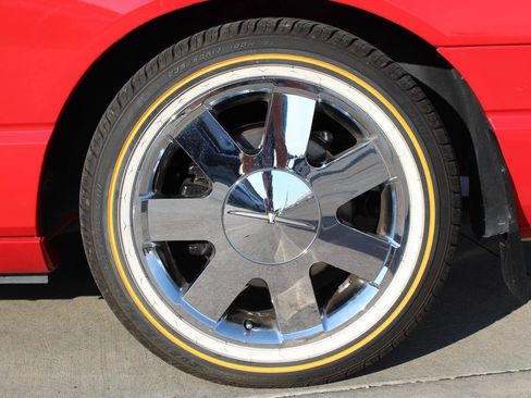 Used 2002 Ford Thunderbird RWD image 39
