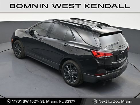 Used 2023 Chevrolet Equinox RS image 14
