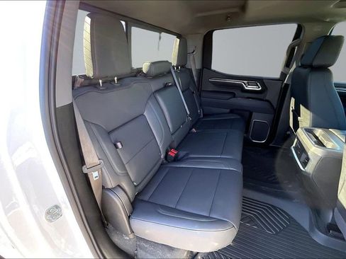 New 2026 Chevrolet Silverado 1500 LTZ w/ LTZ Premium Package AWD/4WD image 10