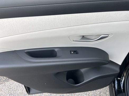 New 2026 Hyundai Tucson SEL image 23