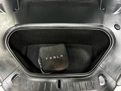 Used 2022 Tesla Model S Plaid AWD/4WD image 23