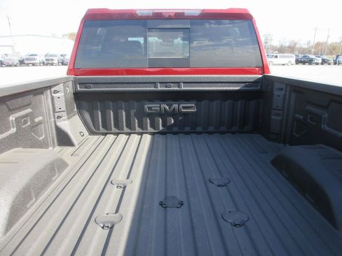 New 2026 GMC Sierra 2500 AT4 image 7