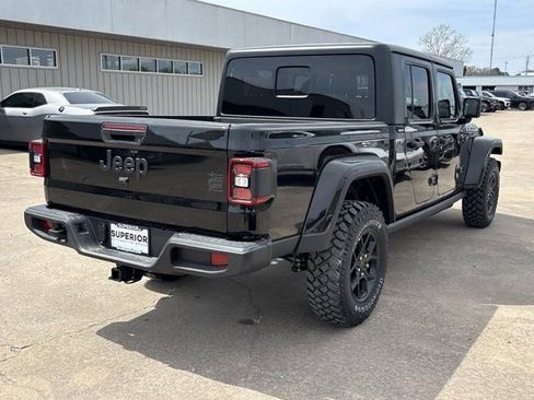 New 2026 Jeep Gladiator Willys image 3