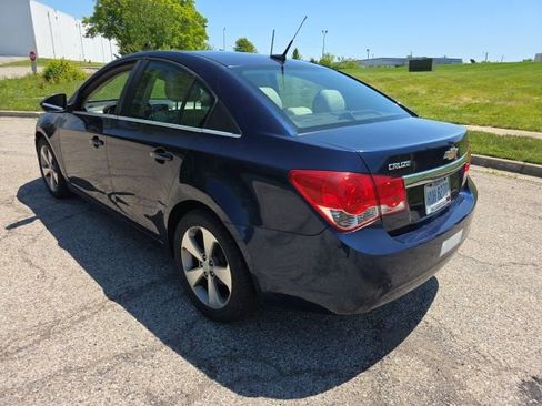 Used 2011 Chevrolet Cruze LT FWD image 3