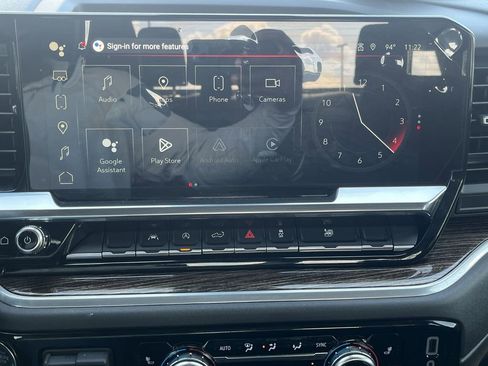 New 2025 GMC Sierra 1500 Elevation image 24