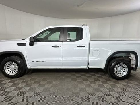Used 2021 GMC Sierra 1500 4x4 Double Cab w/ Fleet Convenience Package image 8