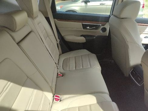 Used 2020 Honda CR-V Touring image 28