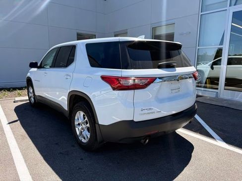 Used 2019 Chevrolet Traverse LS w/ LPO, Floor Liner Package AWD/4WD image 3