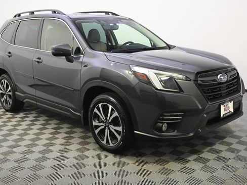 Used 2023 Subaru Forester Limited AWD/4WD image 8