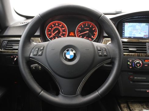 Used 2007 BMW 335i Coupe image 17