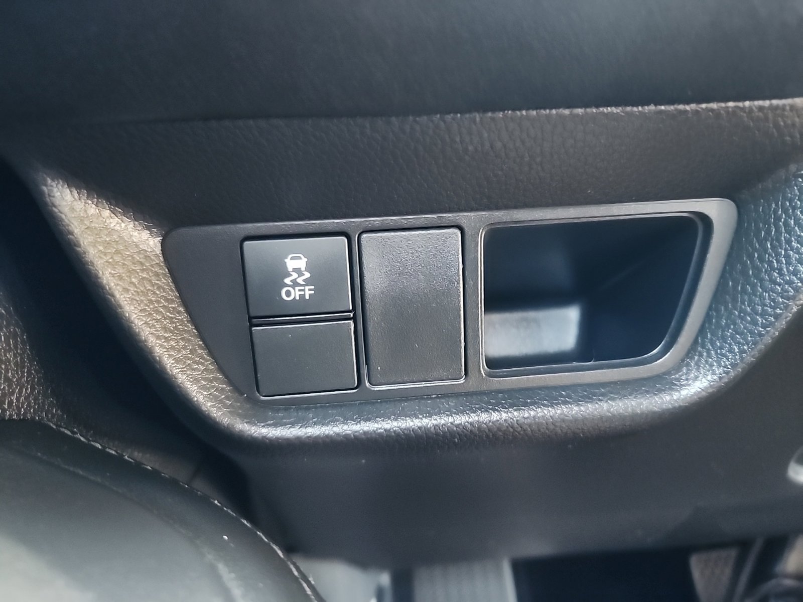 Used 2024 Honda HR-V LX image 23
