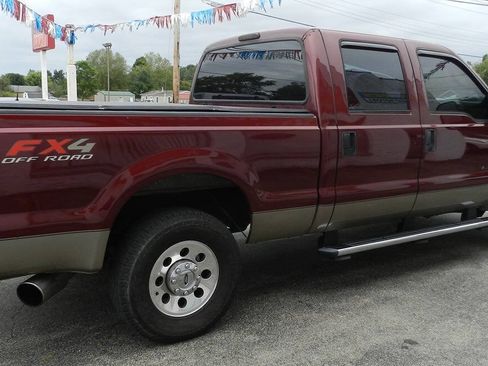 Used 2006 Ford F250 XLT AWD/4WD image 6